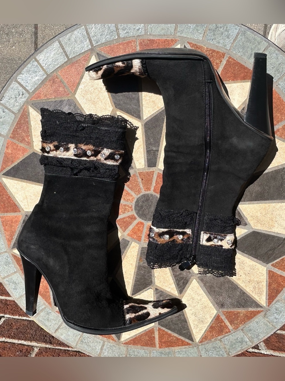 Suede leopard print fur heeled boots - Picture 9 of 16